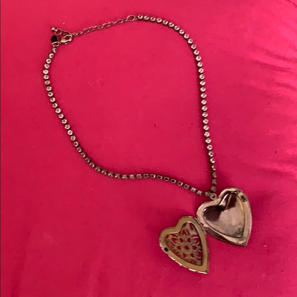 Heart locket - Picture 2 of 6